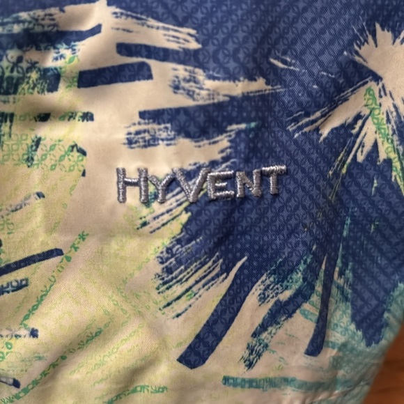 The North Face Girls HyVent Jacket - Picture 4 of 14